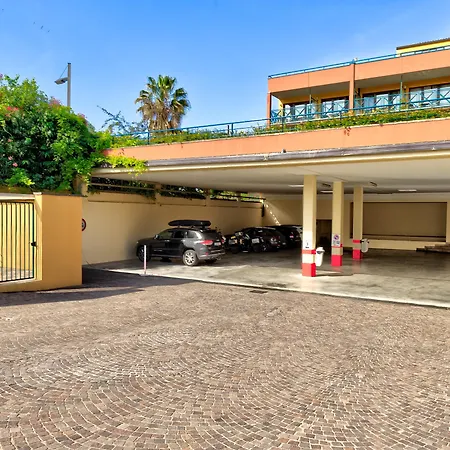 Parc Gritti מלון 4*