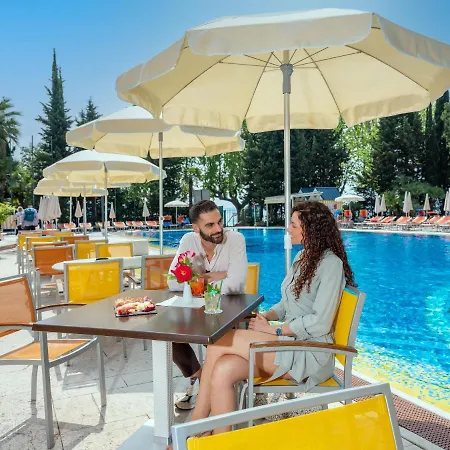 فندق بارك جريتي 4*