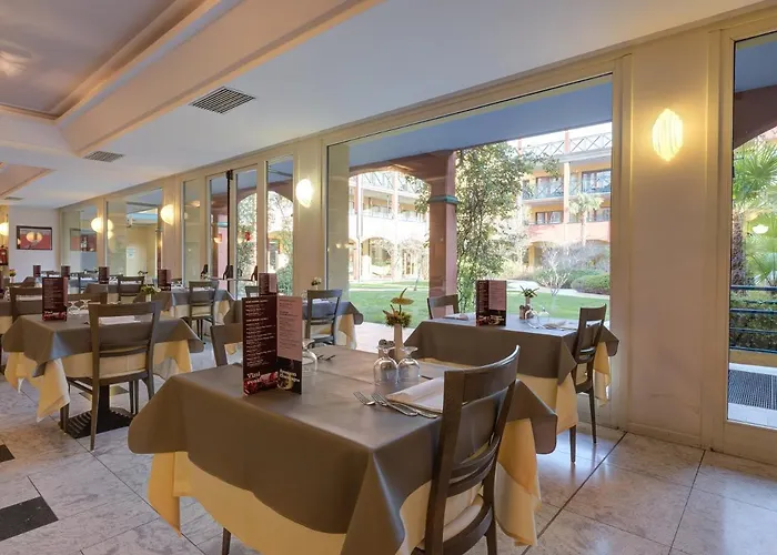 Готель Parc Gritti